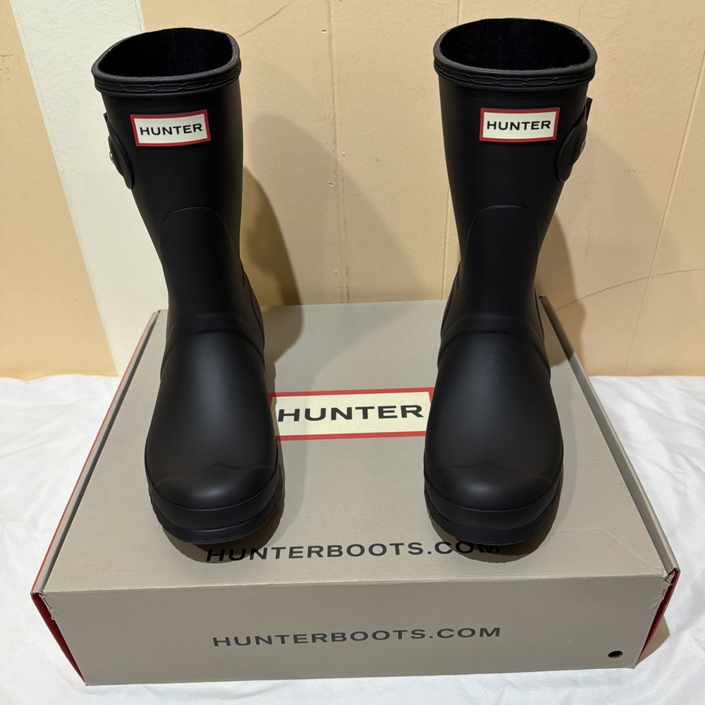 Hunter Original Short-O Boot Women's Waterproof Rain & Farm Boots size 6